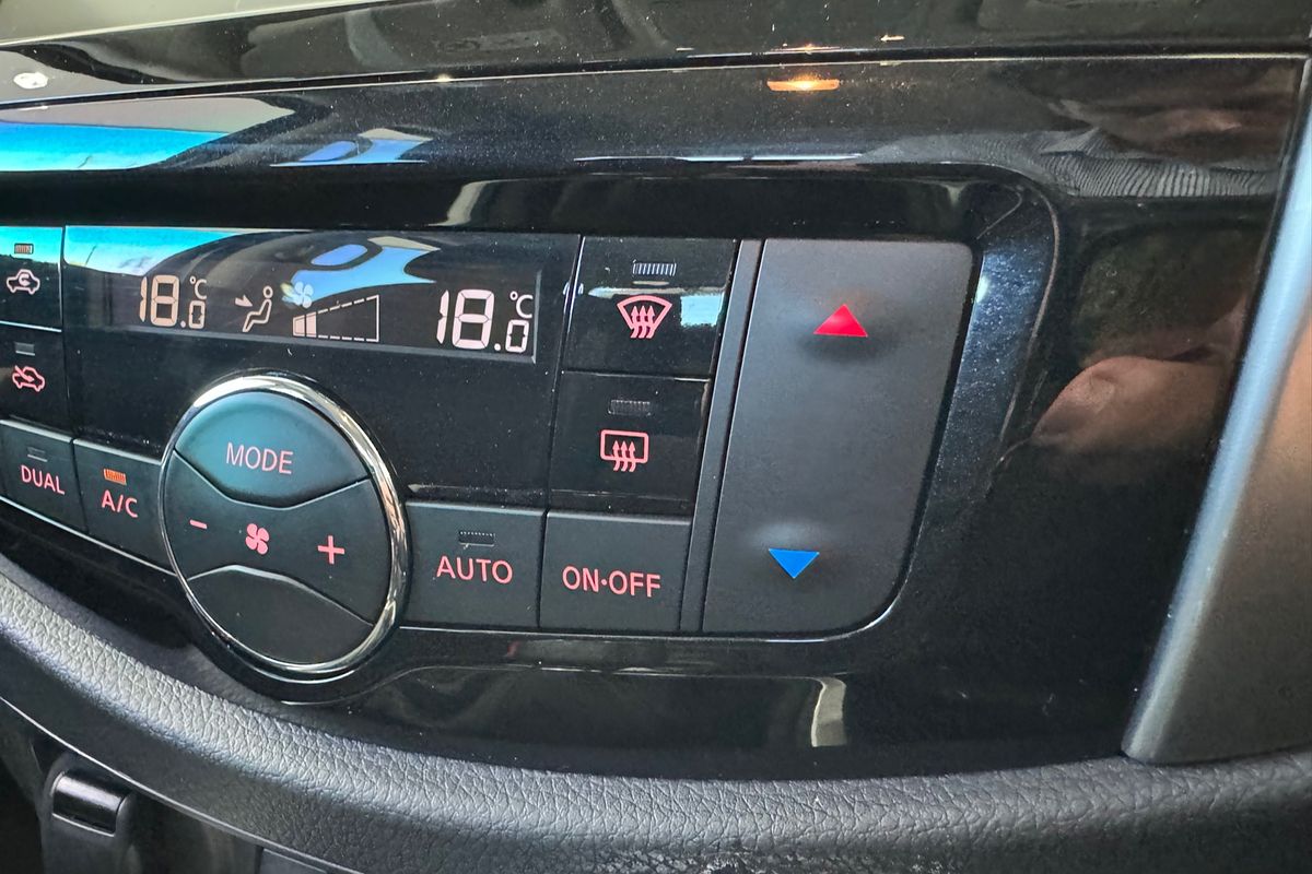 2024 Nissan Navara ST-X D23 4X4