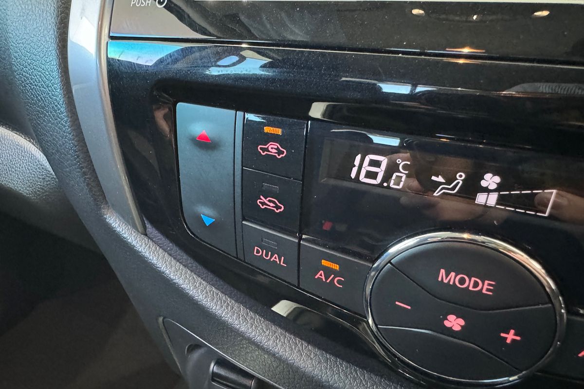 2024 Nissan Navara ST-X D23 4X4