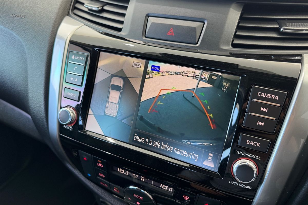 2024 Nissan Navara ST-X D23 4X4