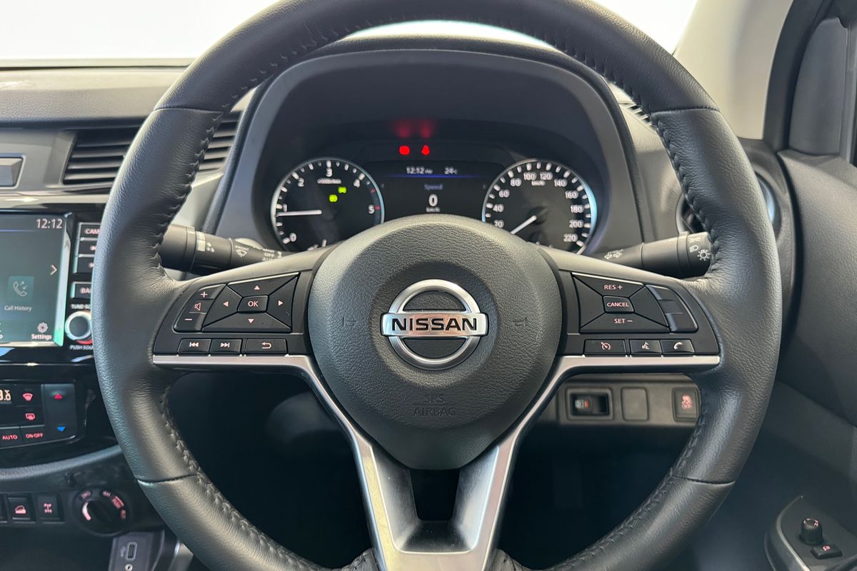 2024 Nissan Navara ST-X D23 4X4