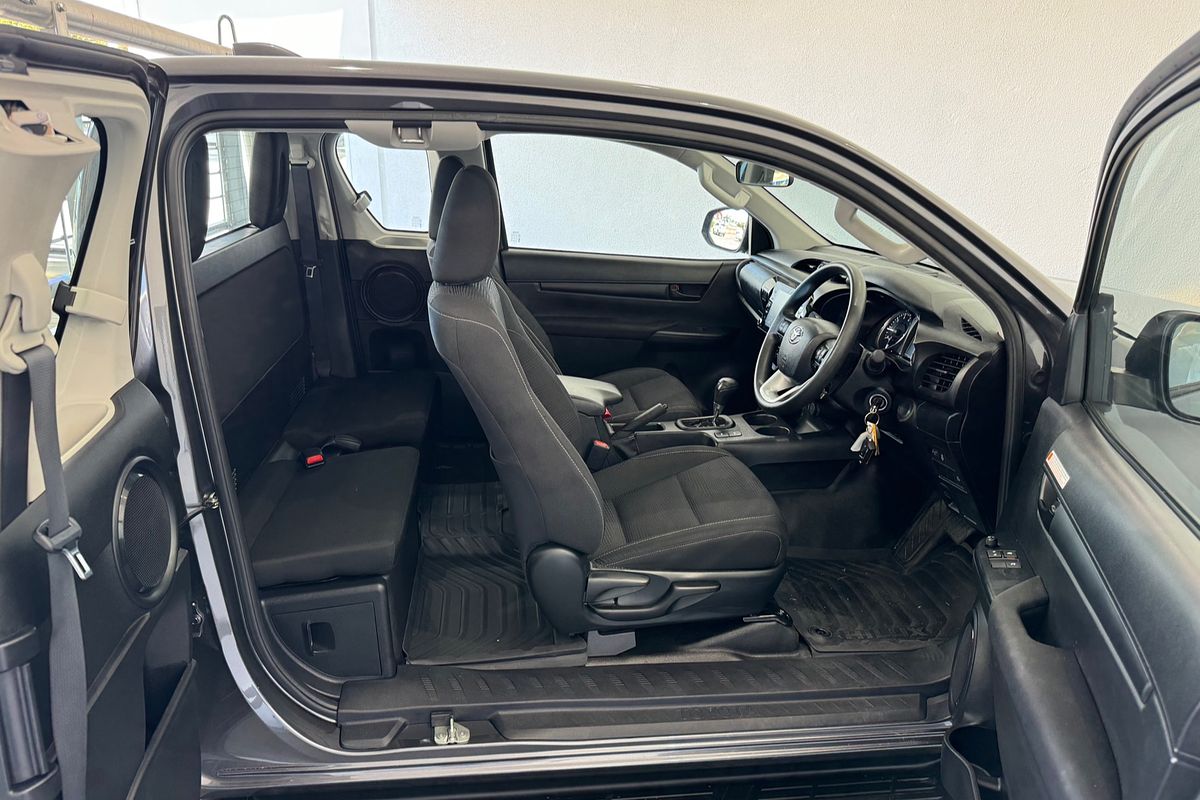 2023 Toyota Hilux SR GUN126R 4X4