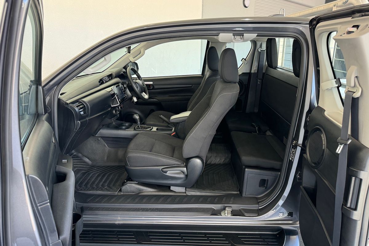 2023 Toyota Hilux SR GUN126R 4X4