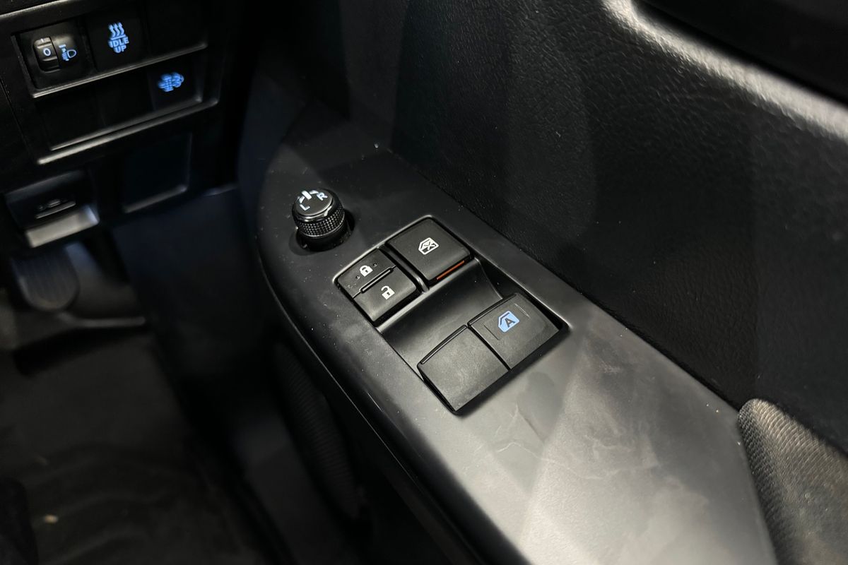 2023 Toyota Hilux SR GUN126R 4X4