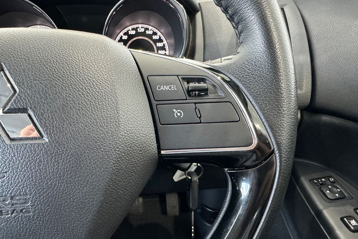 2022 Mitsubishi ASX ES XD