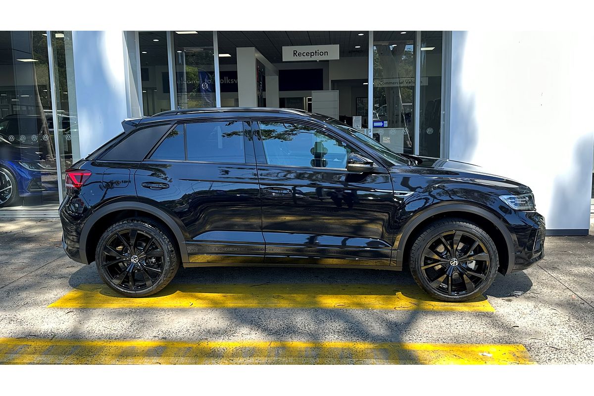 2024 Volkswagen T-Roc 140TSI R-Line D11