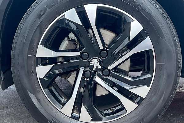 2022 Peugeot 2008 Allure P24