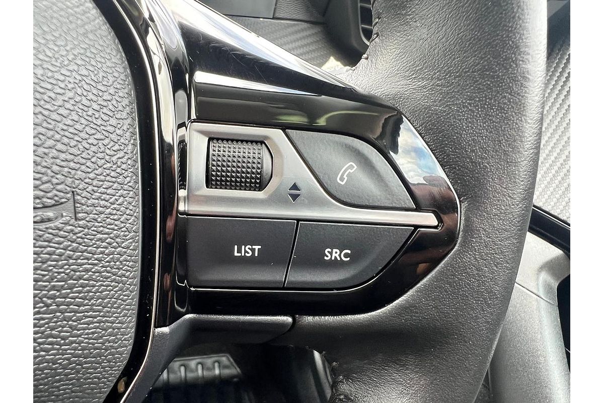 2022 Peugeot 2008 Allure P24