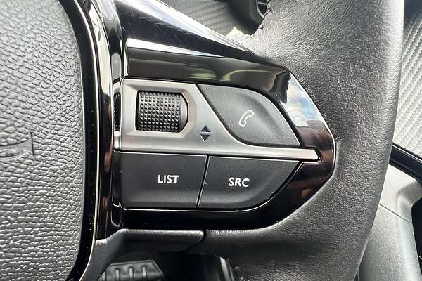2022 Peugeot 2008 Allure P24
