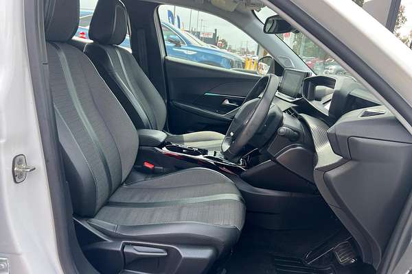 2022 Peugeot 2008 Allure P24