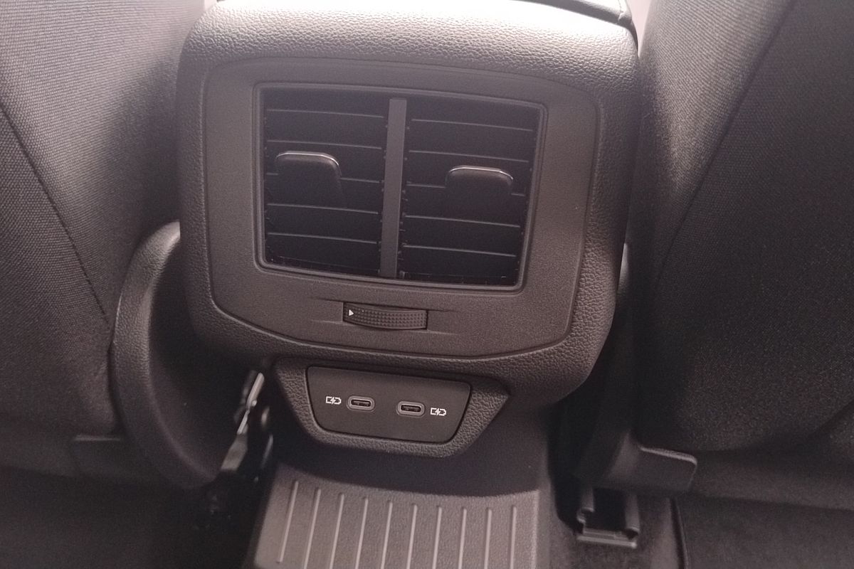 2024 Volkswagen T-Roc 110TSI Style D11