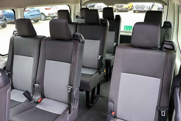 2019 Toyota Hiace Commuter GDH322R