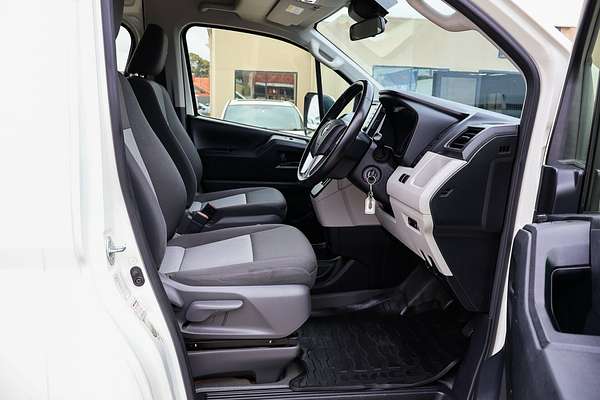 2019 Toyota Hiace Commuter GDH322R