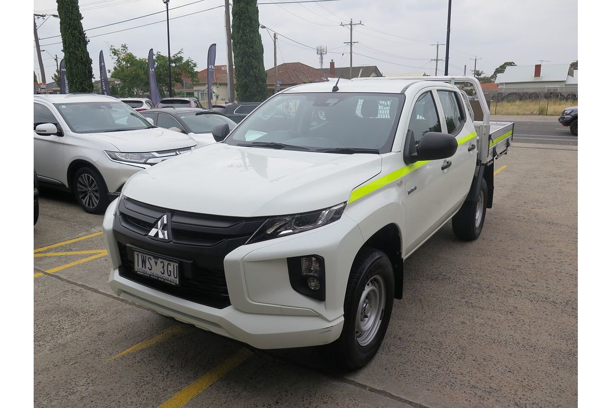 2022 Mitsubishi Triton GLX+ MR 4X4