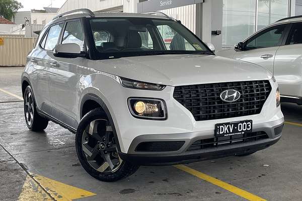 2024 Hyundai Venue Active QX.V5
