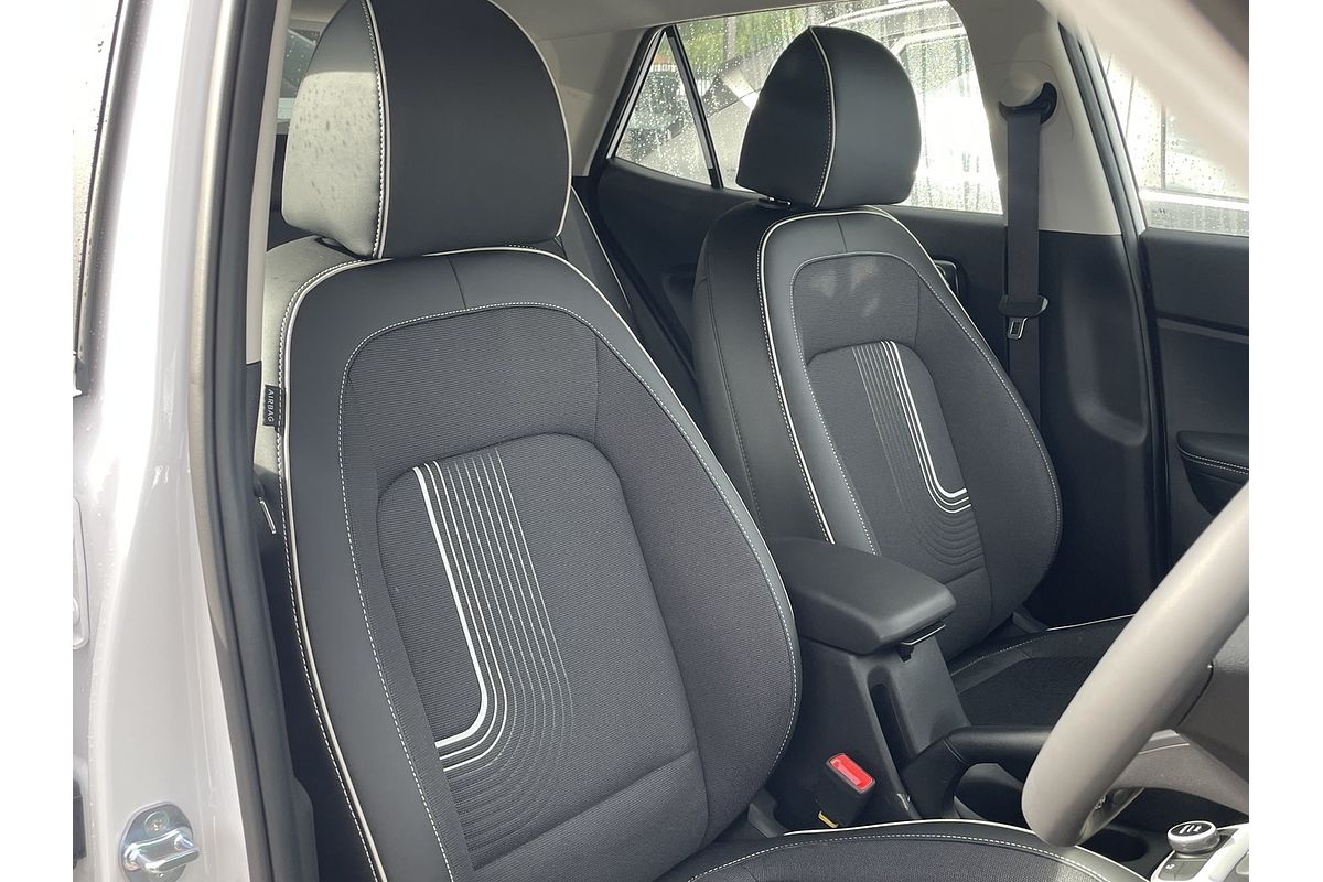 2024 Hyundai Venue Active QX.V5