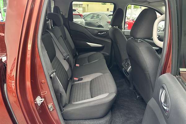 2021 Nissan Navara ST D23 4X4