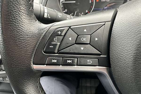 2021 Nissan Navara ST D23 4X4