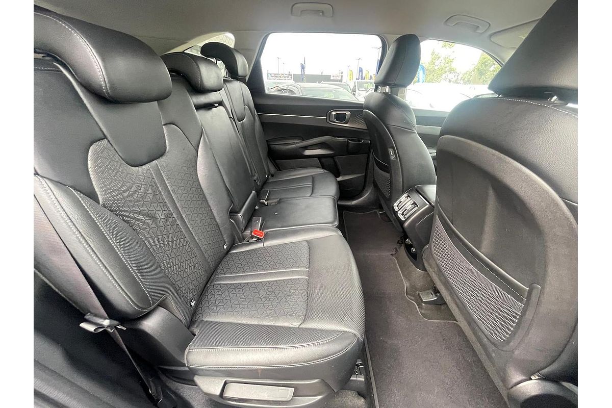 2023 Kia Sorento Sport+ MQ4