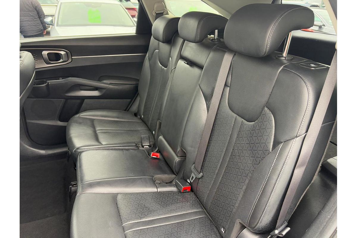2023 Kia Sorento Sport+ MQ4