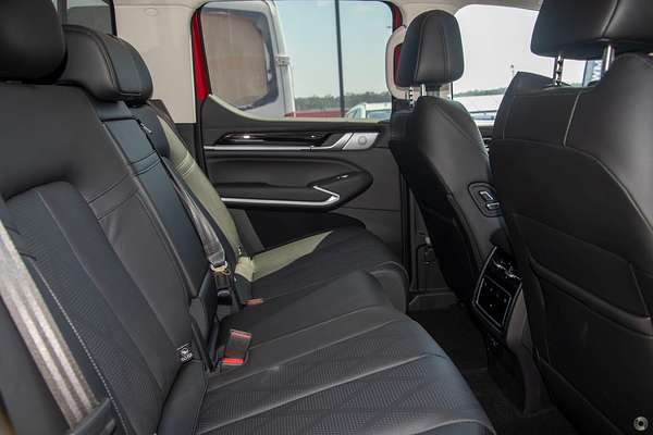 2024 GWM Cannon Alpha Ultra Hybrid P05 4X4
