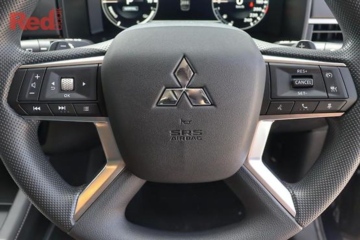 2025 Mitsubishi Outlander PHEV ES ZM