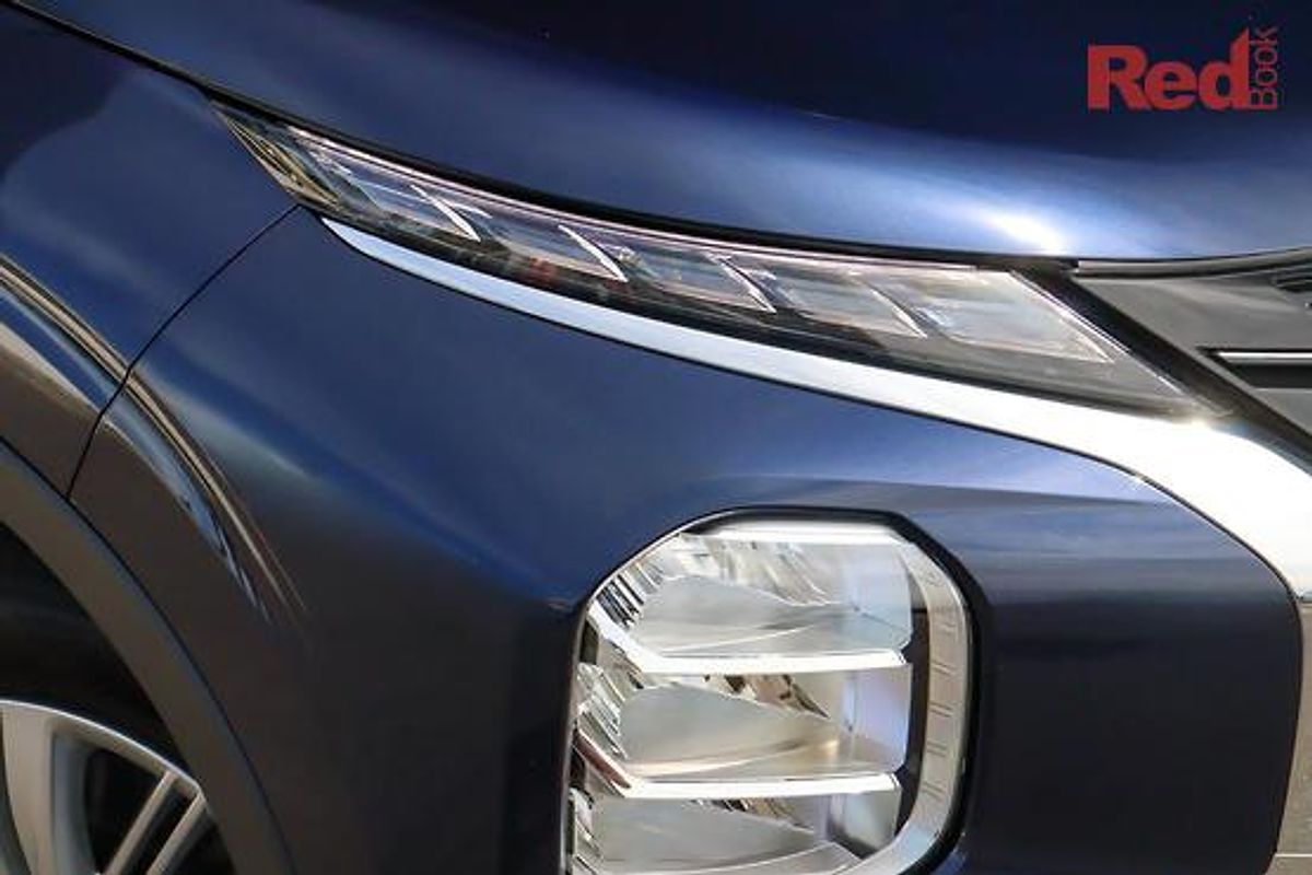 2025 Mitsubishi Outlander PHEV ES ZM