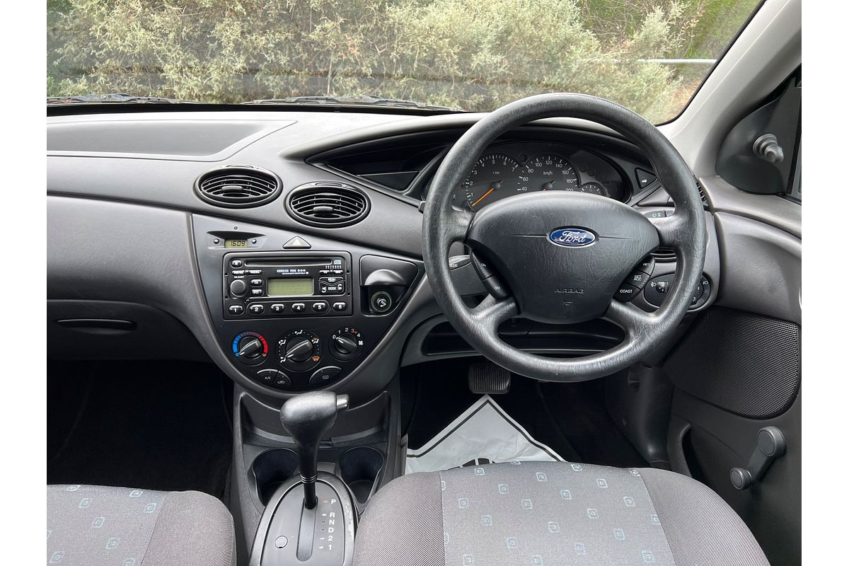 2004 Ford Focus CL LR