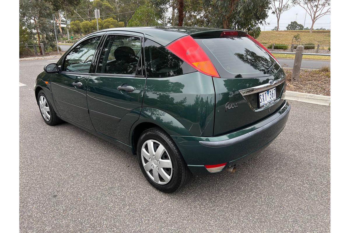 2004 Ford Focus CL LR