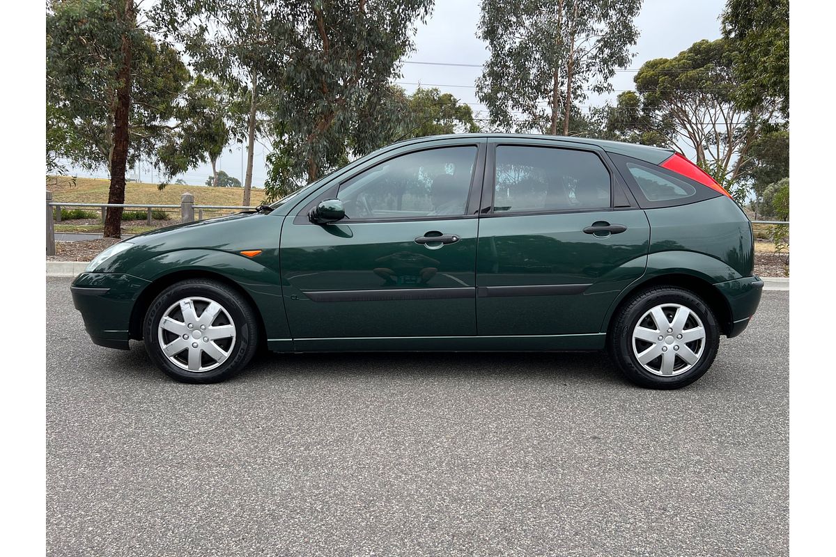 2004 Ford Focus CL LR