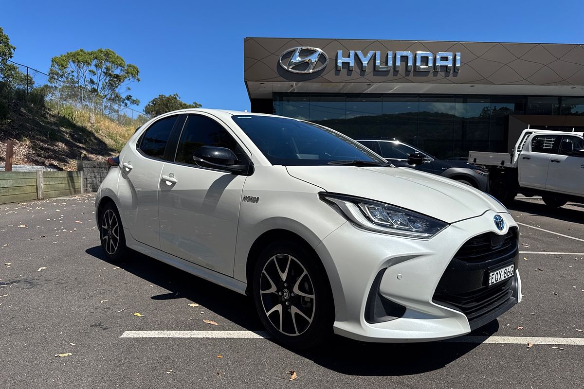 2020 Toyota Yaris ZR Hybrid MXPH10R