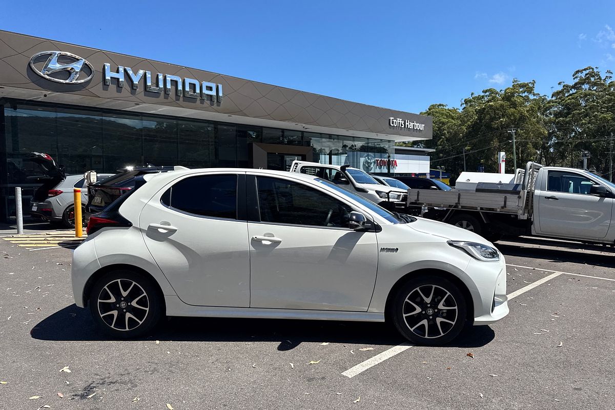 2020 Toyota Yaris ZR Hybrid MXPH10R