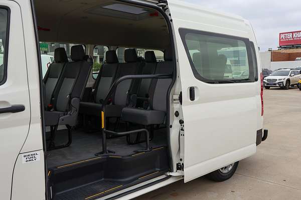 2019 Toyota Hiace Commuter GDH322R
