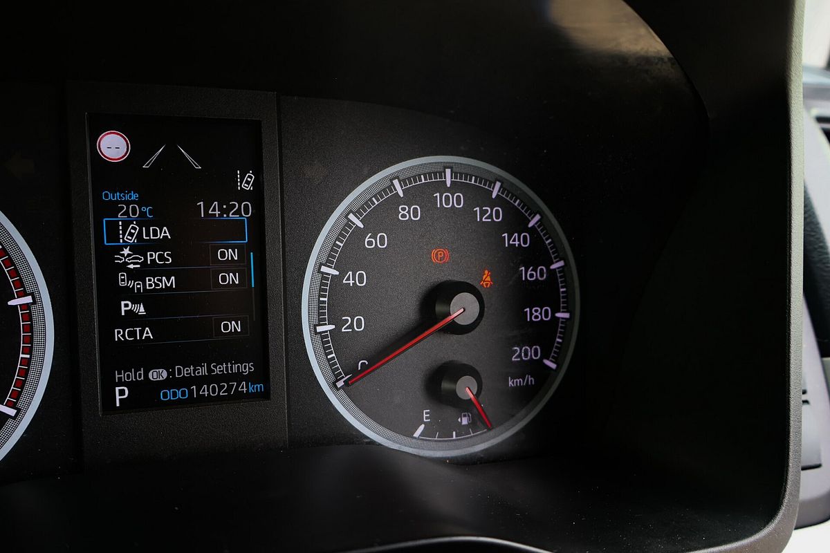 2019 Toyota Hiace Commuter GDH322R