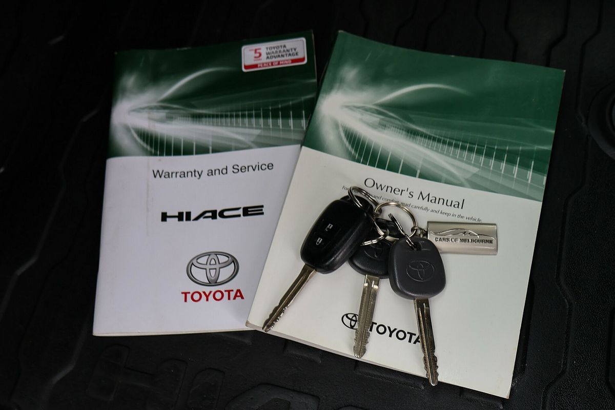 2019 Toyota Hiace Commuter GDH322R