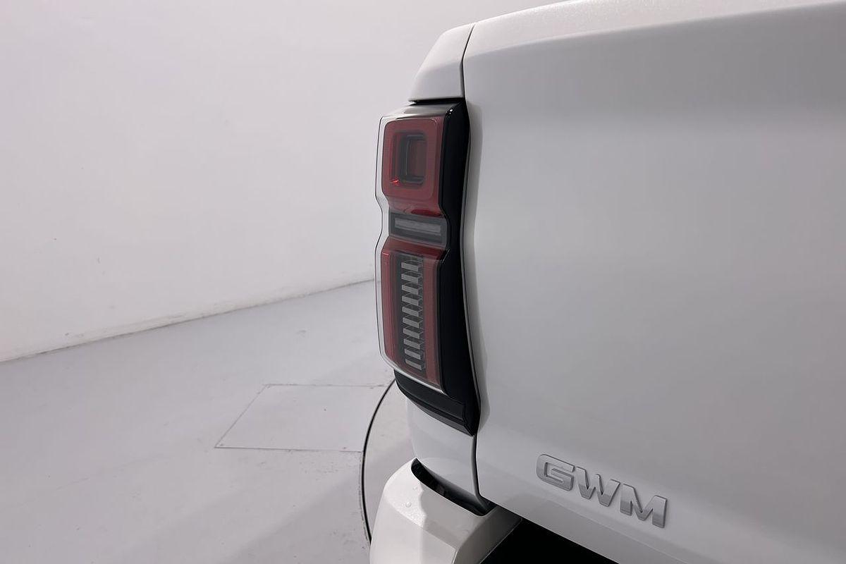 2024 GWM Cannon Alpha Ultra Hybrid P05 4X4