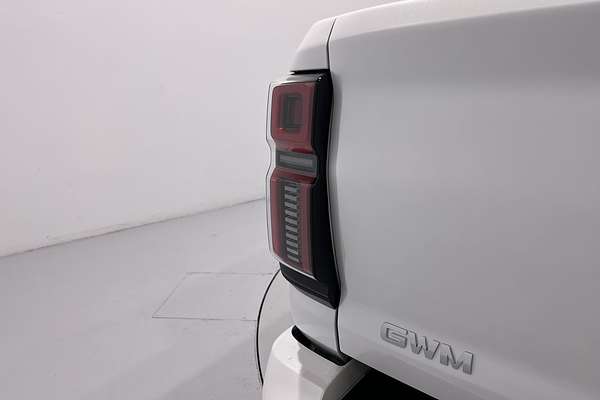 2024 GWM Cannon Alpha Ultra Hybrid P05 4X4