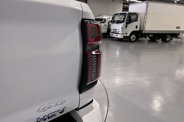 2024 GWM Cannon Alpha Ultra Hybrid P05 4X4