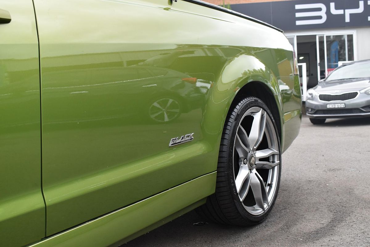 2016 Holden Ute SV6 Black VF Series II Rear Wheel Drive