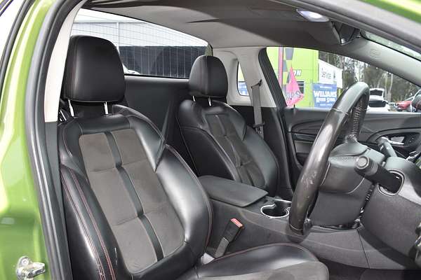 2016 Holden Ute SV6 Black VF Series II Rear Wheel Drive
