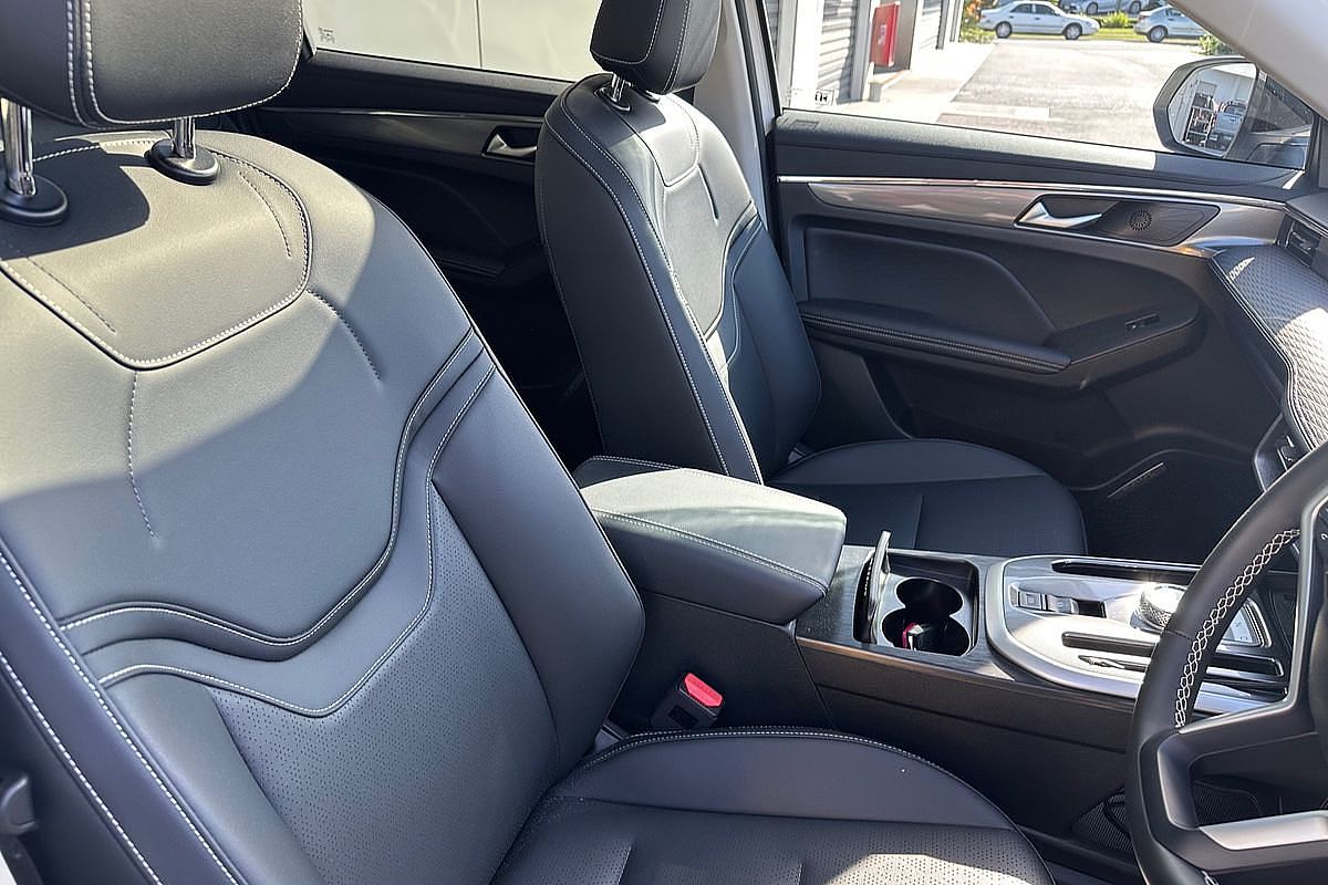 2024 GWM Haval Jolion Ultra Hybrid A02