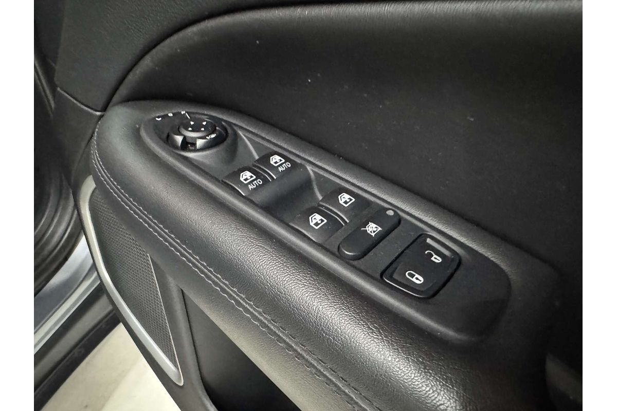 2020 Jeep Compass Night Eagle M6