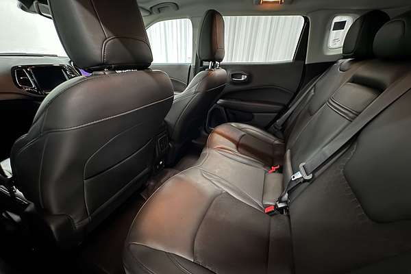 2020 Jeep Compass Night Eagle M6