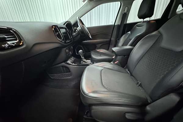 2020 Jeep Compass Night Eagle M6