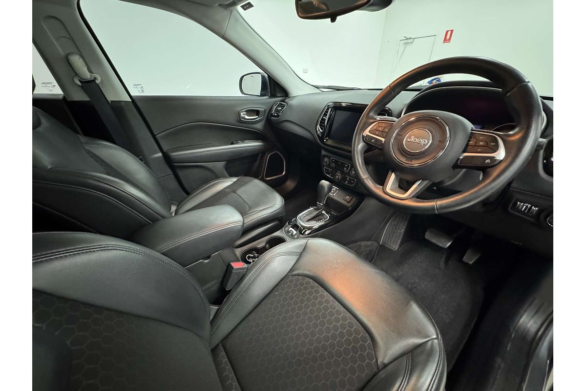 2020 Jeep Compass Night Eagle M6