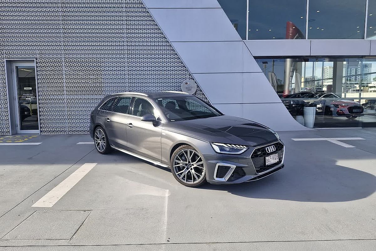 2024 Audi A4 45 TFSI S line B9