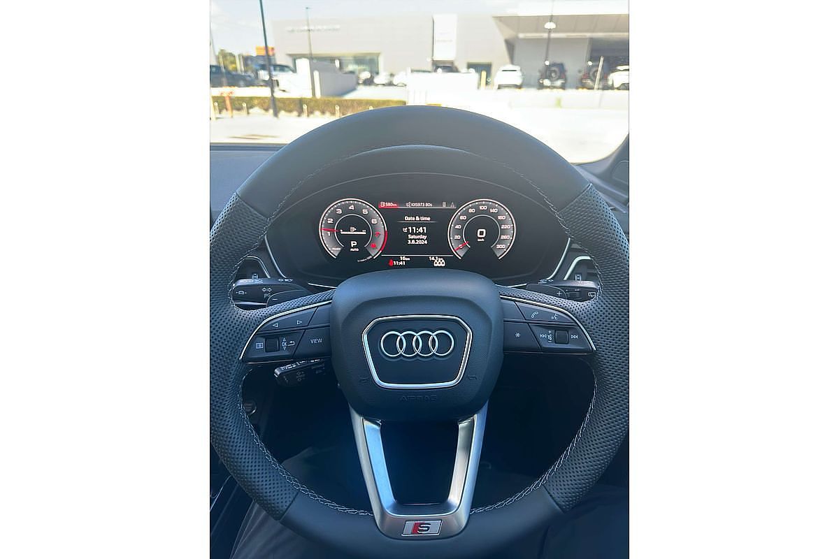 2024 Audi A4 45 TFSI S line B9