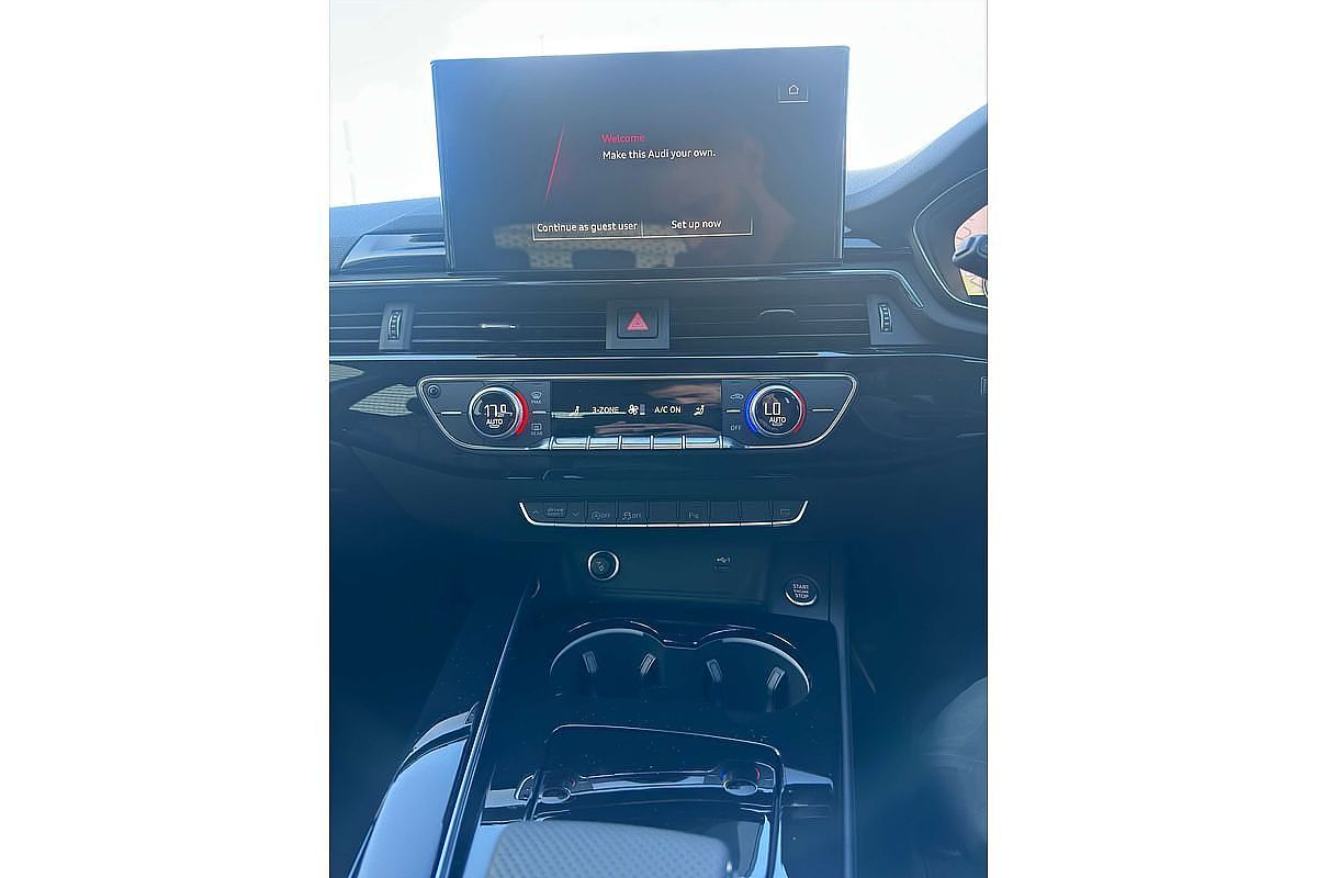 2024 Audi A4 45 TFSI S line B9