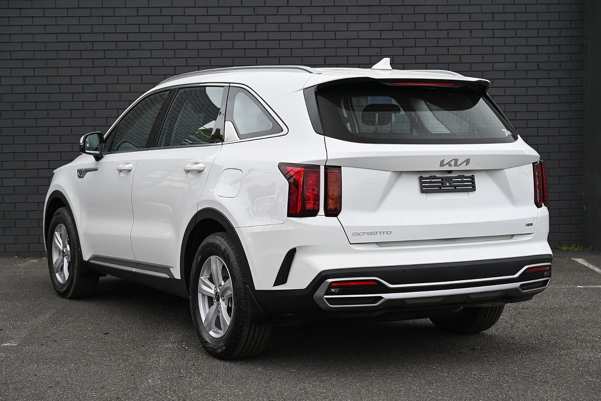 2023 Kia Sorento S MQ4