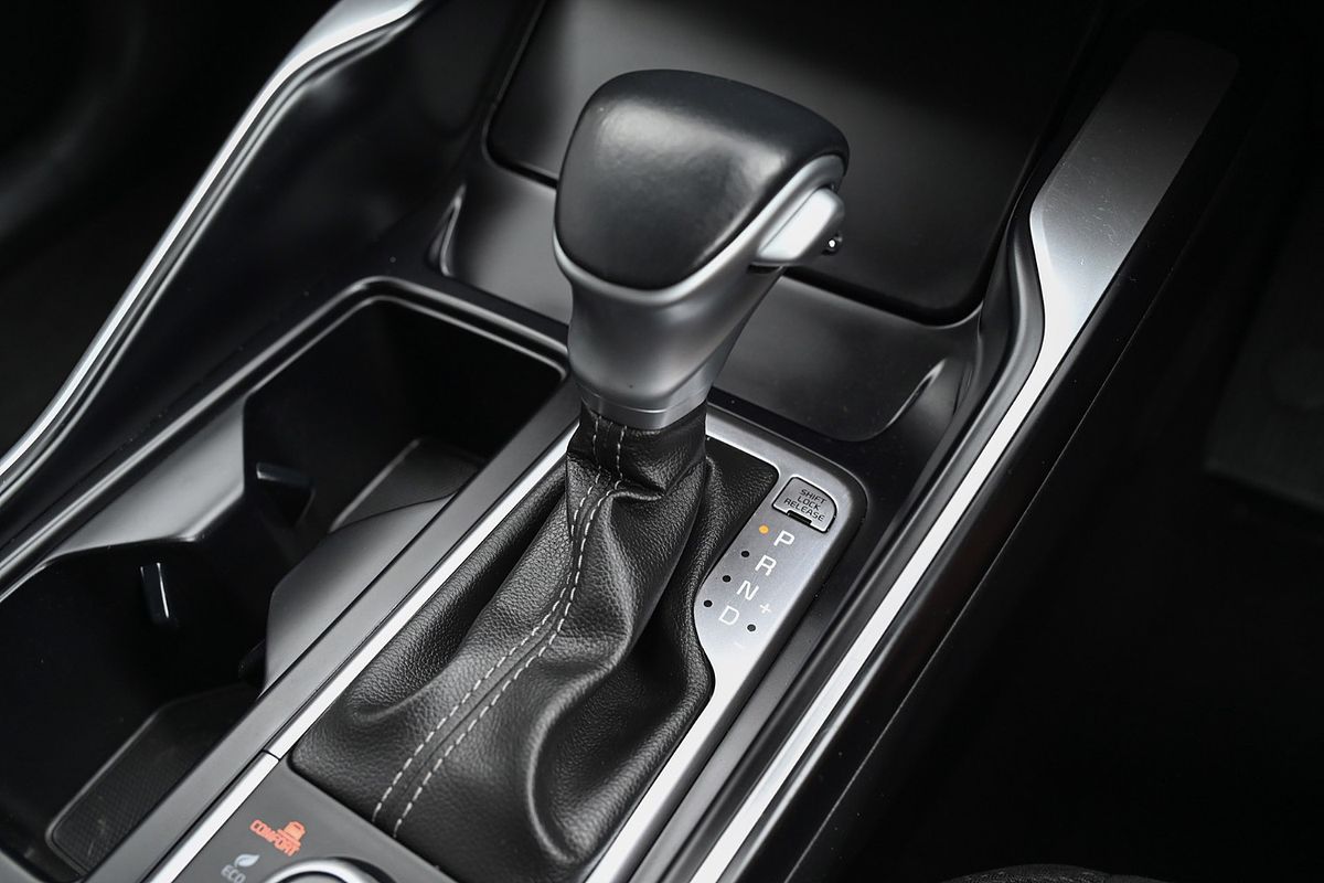 2023 Kia Sorento S MQ4