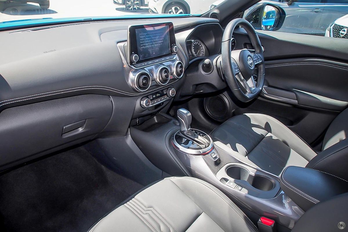 2023 Nissan JUKE ST-L F16